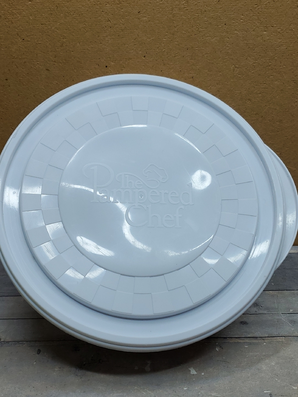 Pampered Chef Large 10” Checkeboard Mixing Bowl With Lid #1